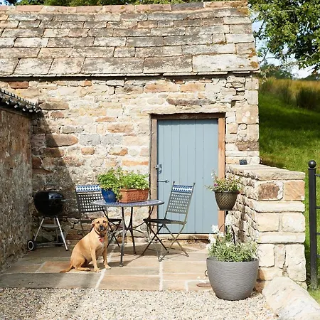 Holiday home The Old Buttress At Rotherhope Towers